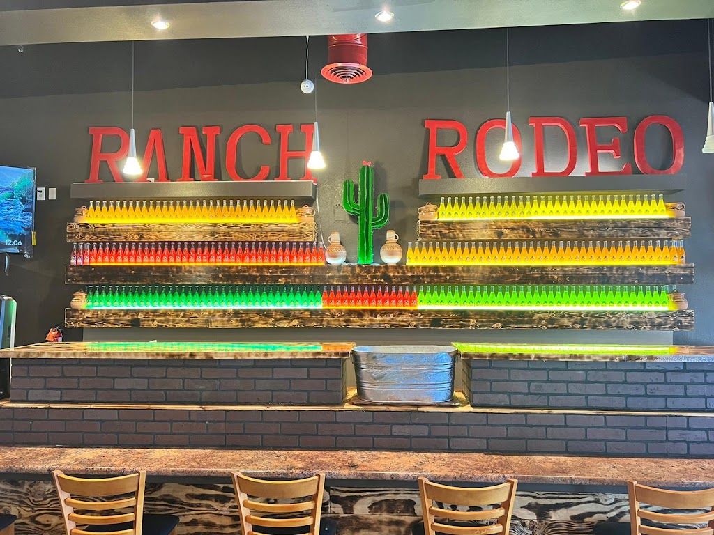 Ranch Rodeo | restaurant | 64 N Harrison Rd, Tucson, AZ 85748, USA | 5202961202 OR +1 520-296-1202