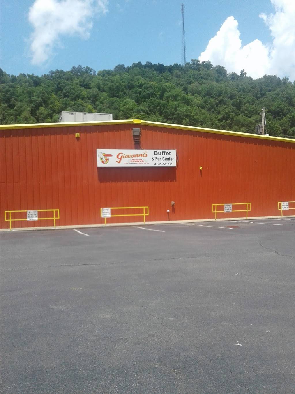 Giovannis Buffet & Fun Center | restaurant | 218 S Mayo Trail, Pikeville, KY 41501, USA | 6064325512 OR +1 606-432-5512