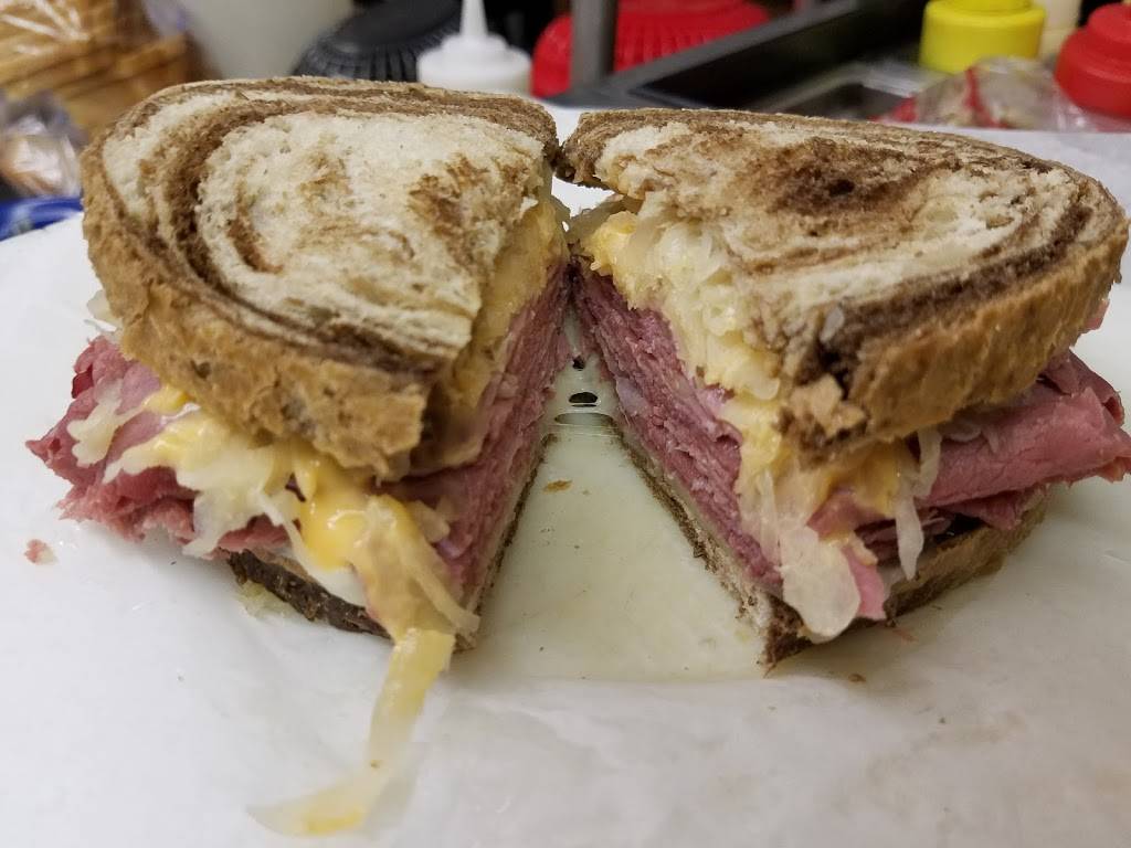 Westwood Saloon | restaurant | 2103 Baltimore St, Defiance, OH 43512, USA | 4197844645 OR +1 419-784-4645