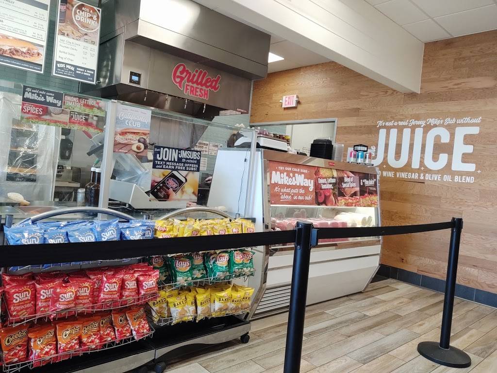 Jersey Mikes Subs | meal takeaway | 6450 N Desert Blvd Suite D104, El Paso, TX 79912, USA | 9152496855 OR +1 915-249-6855