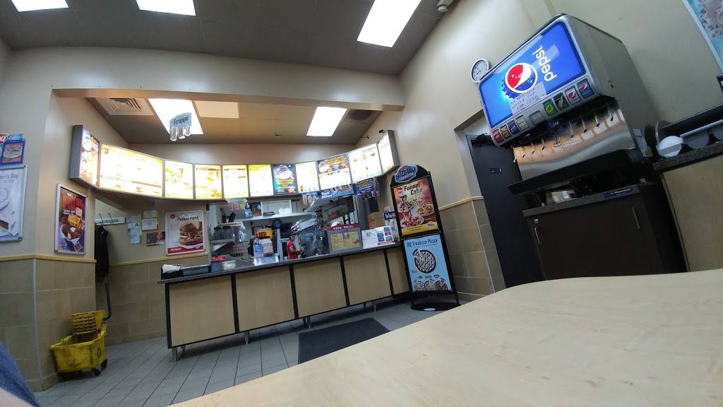 Dairy Queen | restaurant | 1130 N State St, Westville, IL 61883, USA | 2172672897 OR +1 217-267-2897