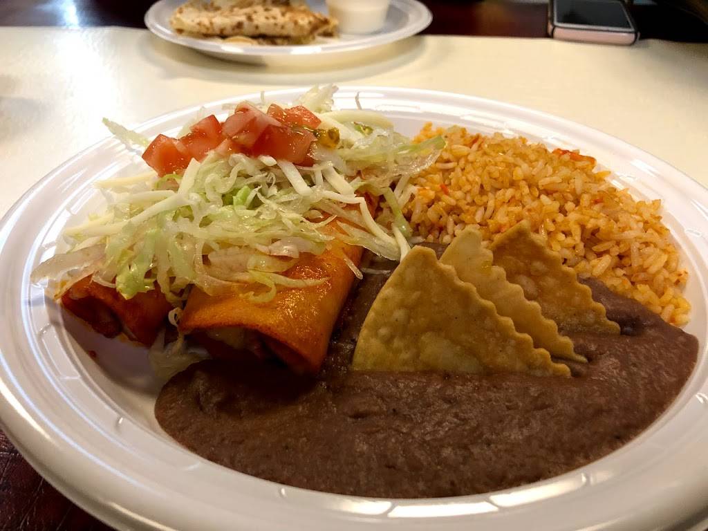 Los Compadres | restaurant | 243 Old Walt Whitman Rd, Huntington Station, NY 11746, USA | 6313518384 OR +1 631-351-8384