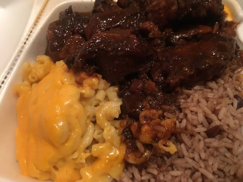 Fishermans Cove | restaurant | 2025 Church Ave, Brooklyn, NY 11226, USA | 7182841879 OR +1 718-284-1879