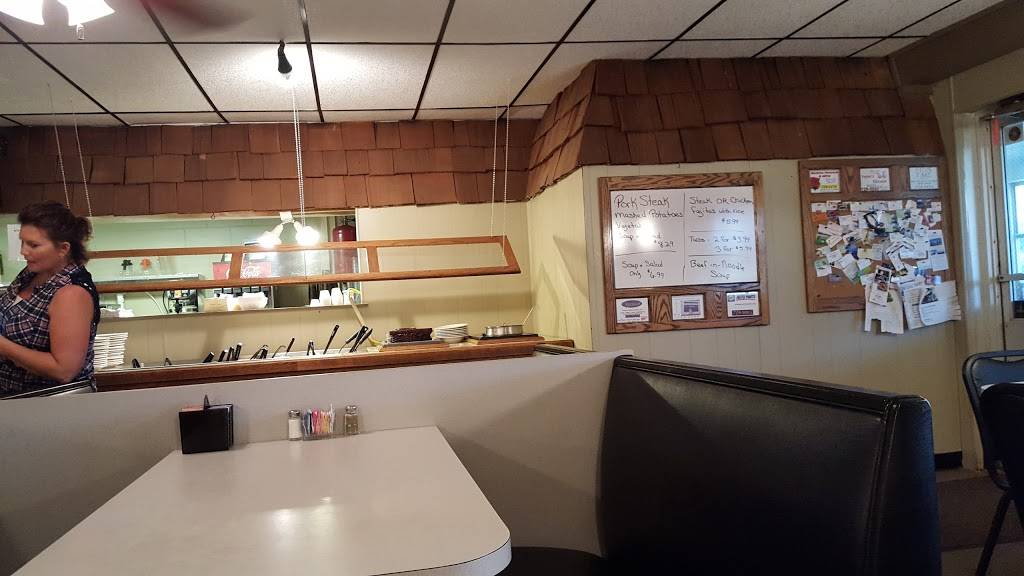 Copper Kettle Restaurant & Catering | restaurant | 720 S Capital Ave, Athens, MI 49011, USA | 2697299439 OR +1 269-729-9439