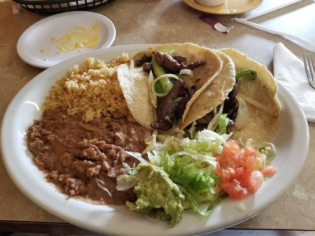 Jasmines Restaurant | restaurant | 2463 E State Hwy 71 Service Rd, Del Valle, TX 78617, USA | 5123892800 OR +1 512-389-2800