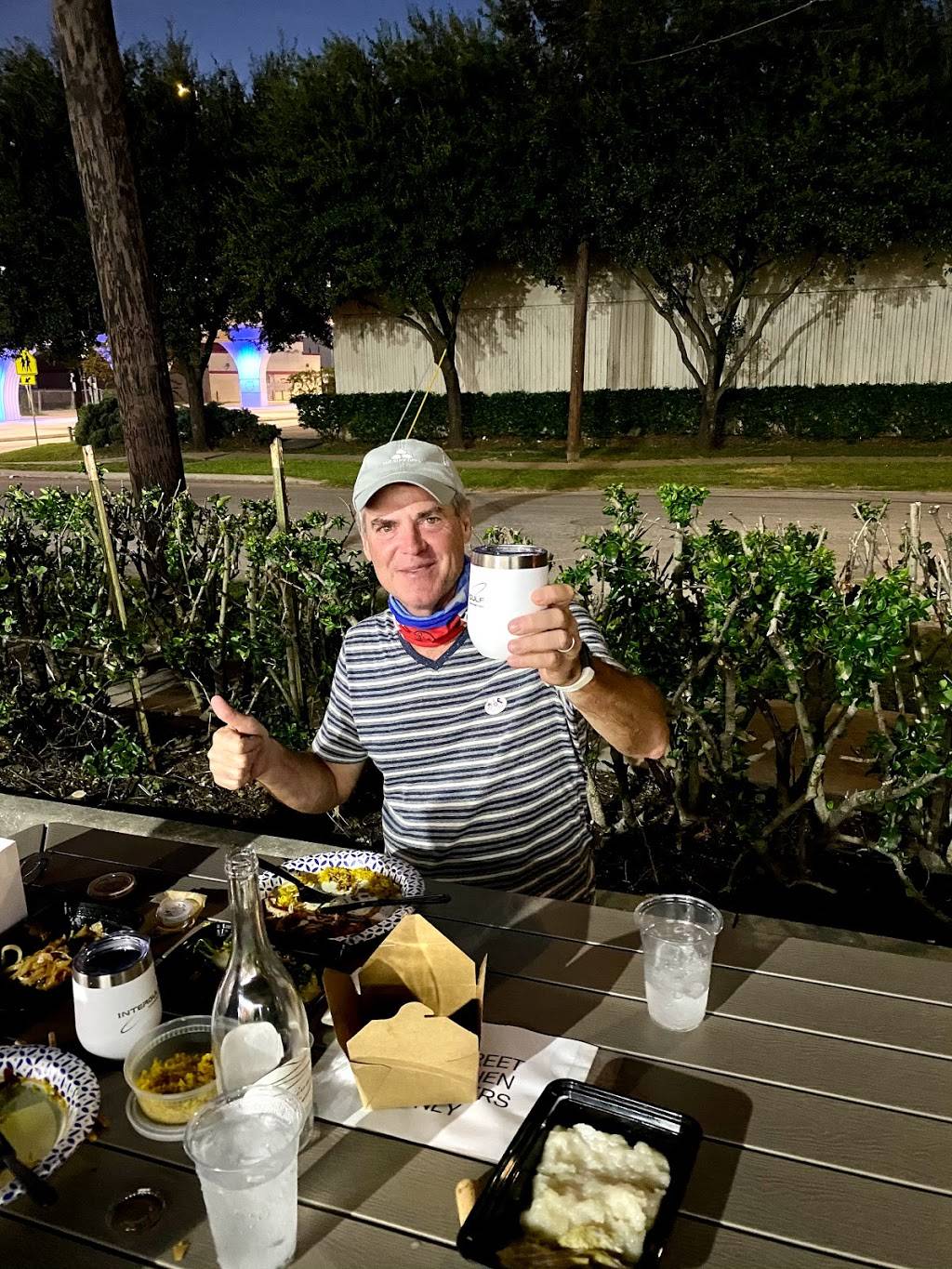 Street to Kitchen | restaurant | 6501 Harrisburg Blvd, Houston, TX 77011, USA | 7134281975 OR +1 713-428-1975