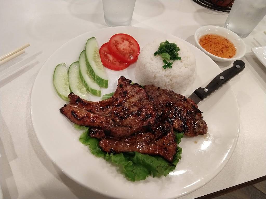 Pho Phu Linh | restaurant | 4741 Main St, Skokie, IL 60076, USA | 8472130881 OR +1 847-213-0881