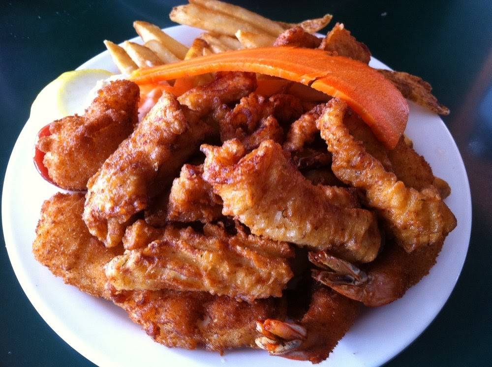 Riva Fish House | restaurant | 31 Municipal Wharf, Santa Cruz, CA 95060, USA | 8314291223 OR +1 831-429-1223