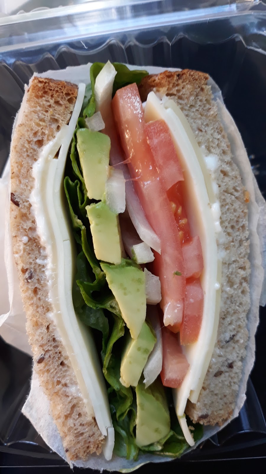 Honey Bee Gourmet Deli | restaurant | 1034 Spruce St, Philadelphia, PA 19107, USA | 2152381223 OR +1 215-238-1223