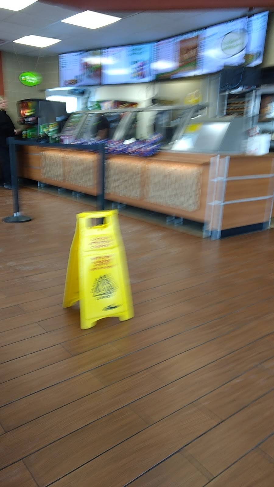 Subway Restaurants | restaurant | 2201 11th Ave East, North St Paul, MN 55109, USA | 6517706456 OR +1 651-770-6456