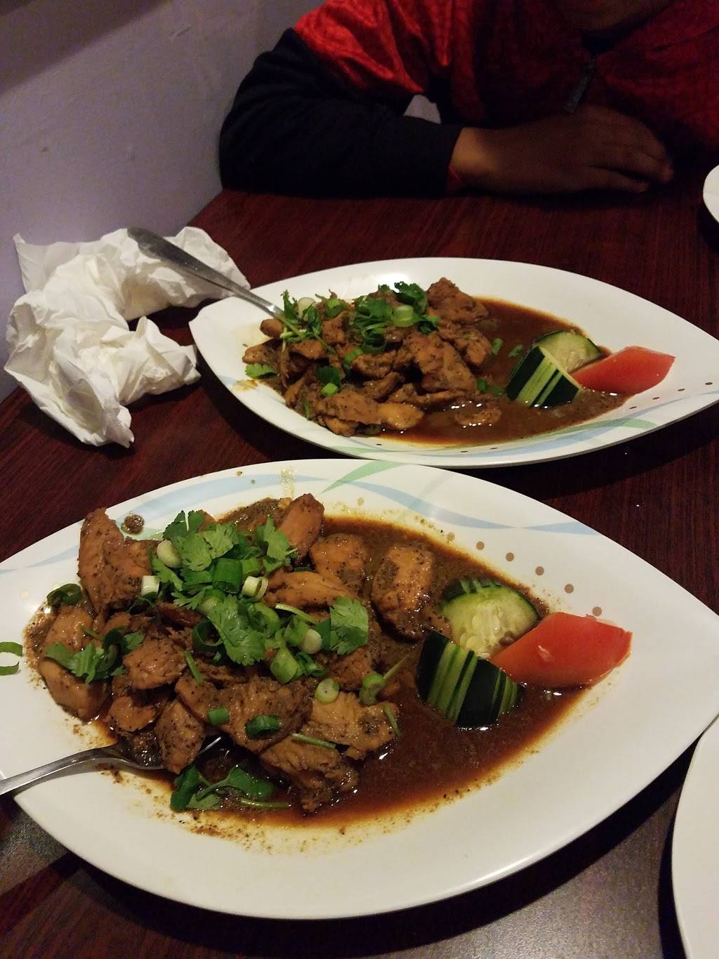 Simply Thai Restaurant | restaurant | 2470 US-67, Florissant, MO 63033, USA | 3149212179 OR +1 314-921-2179