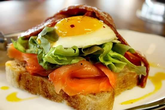 The Market Italian Village | restaurant | 1022 Summit St, Columbus, OH 43201, USA | 6147452147 OR +1 614-745-2147