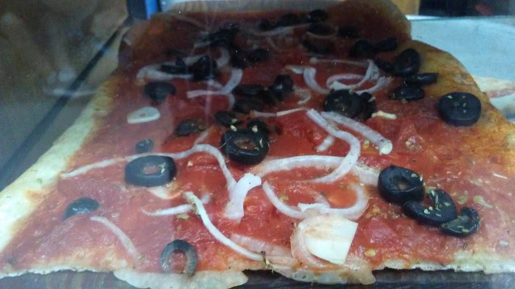 Crosby Pizza | restaurant | 1731 Crosby Ave, Bronx, NY 10461, USA | 7188238980 OR +1 718-823-8980