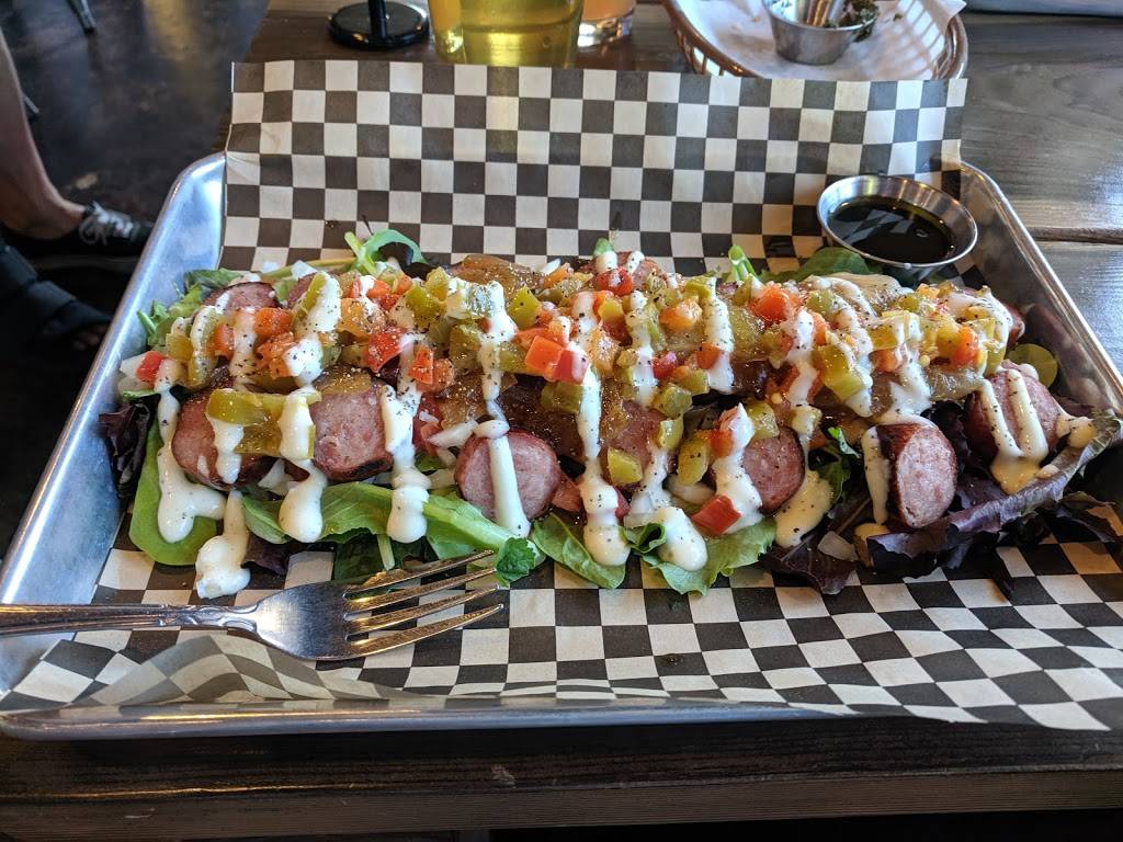 Bangers & Brews Eugene | restaurant | 2506 Willakenzie Rd, Eugene, OR 97401, USA | 5415058004 OR +1 541-505-8004