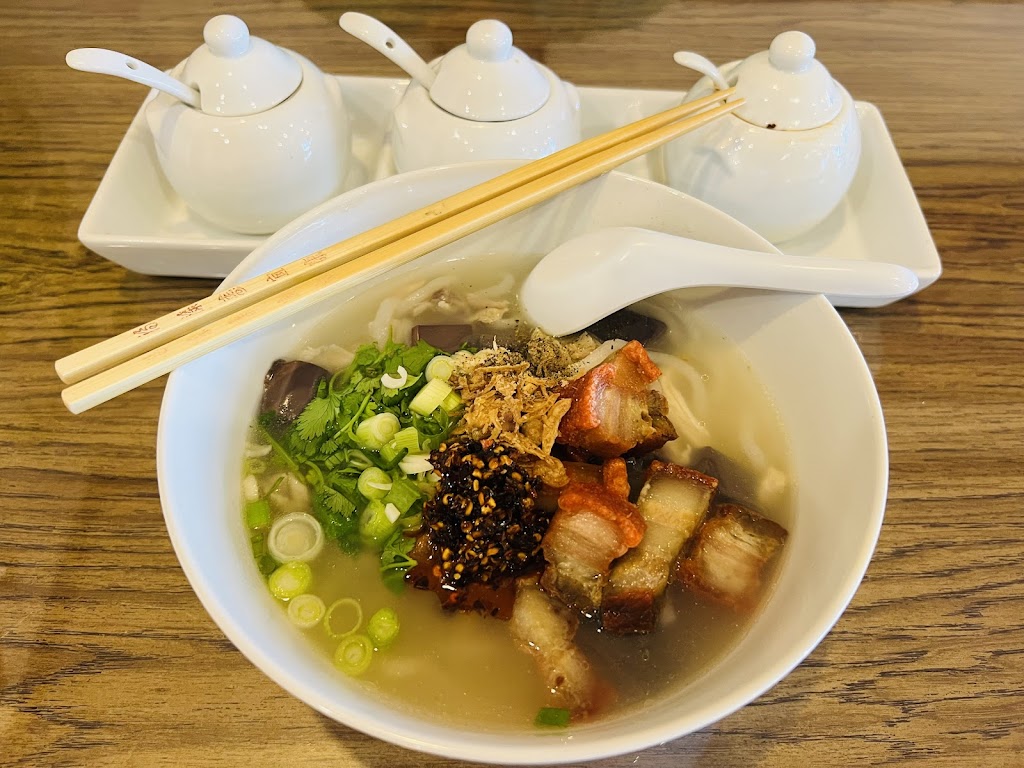 Tatas Thai & Laos Kitchen | restaurant | 1890 Almaville Rd, Smyrna, TN 37167, USA | 6157689998 OR +1 615-768-9998