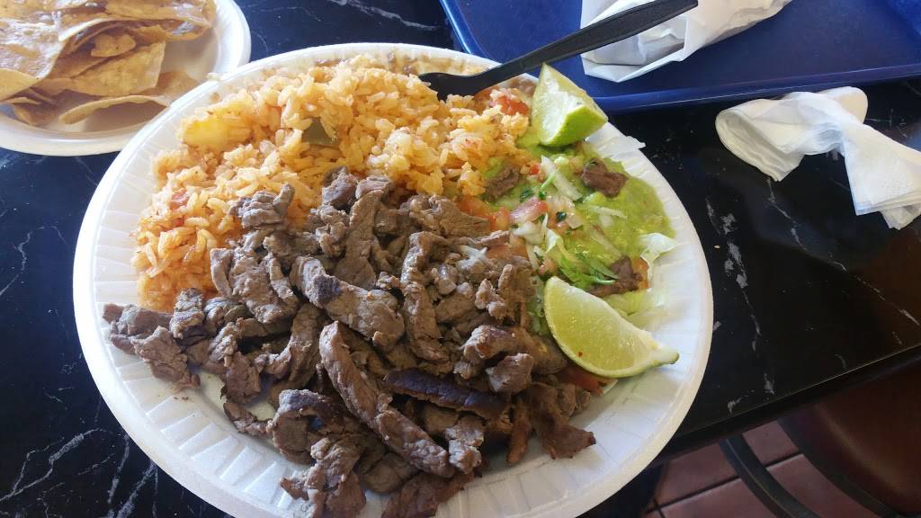 Palominos Mexican & Seafood | restaurant | 9353 Clairemont Mesa Blvd, San Diego, CA 92123, USA | 8582928470 OR +1 858-292-8470