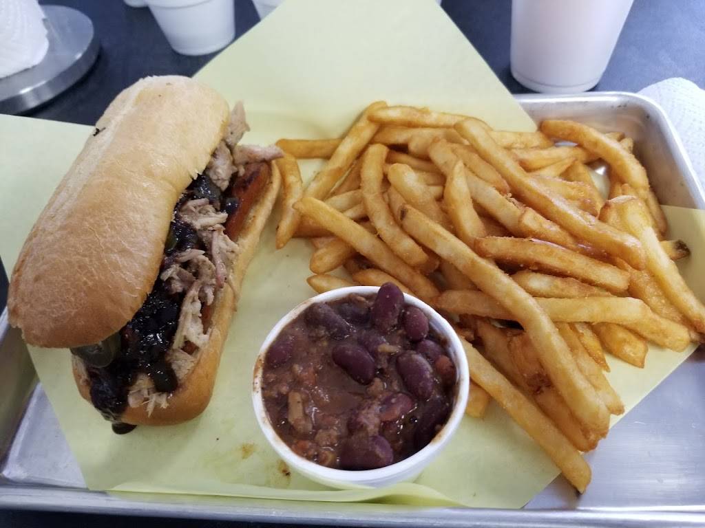 Dads Bar-B-Que & Catering | restaurant | 189 E Lerdo Hwy, Shafter, CA 93263, USA | 6612925183 OR +1 661-292-5183