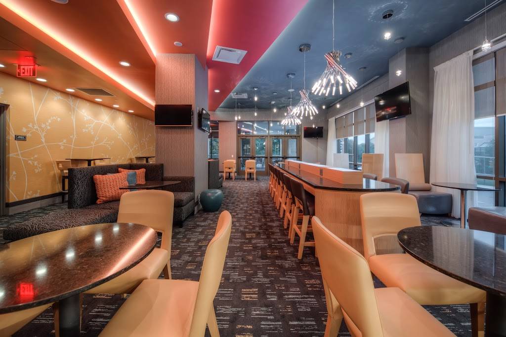 The Overlook | restaurant | 616 S Salisbury St, Raleigh, NC 27601, USA | 9198560017 OR +1 919-856-0017