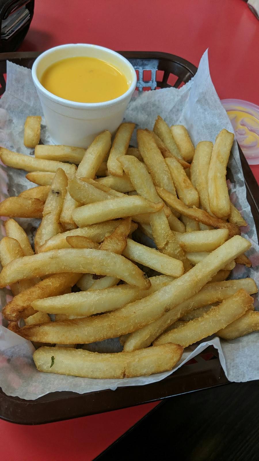 Highland Pizza | restaurant | 601 Raritan Ave, Highland Park, NJ 08904, USA | 7325726744 OR +1 732-572-6744