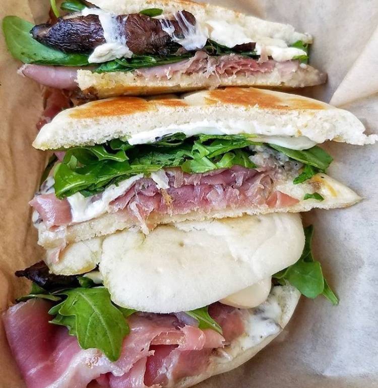 South Alamode Panini & Gelato Company | cafe | 1420 S Alamo St, San Antonio, TX 78210, USA | 2107888000 OR +1 210-788-8000