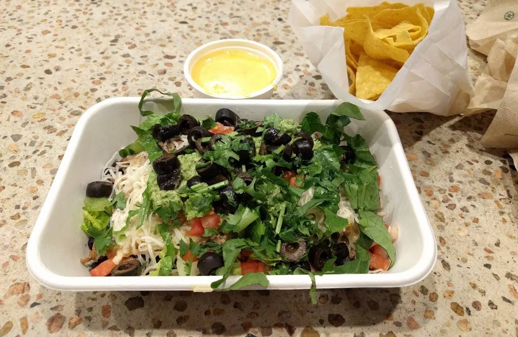 Illegal Petes DTC | restaurant | 5312 DTC Blvd #400, Greenwood Village, CO 80111, USA | 3037712277 OR +1 303-771-2277