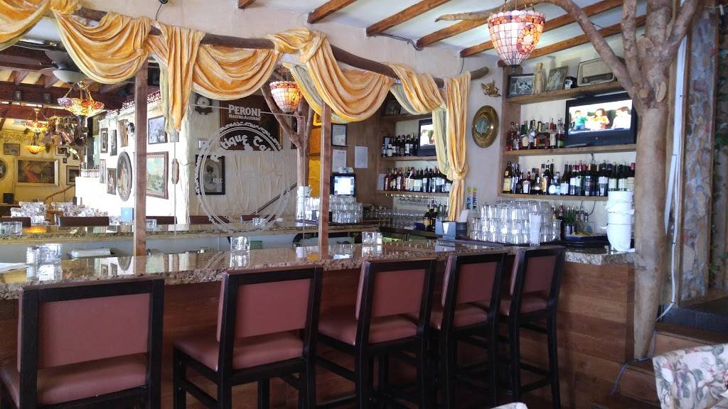 Antique Table Restaurant | restaurant | 2 Essex St, Lynn, MA 01902, USA | 7814779778 OR +1 781-477-9778