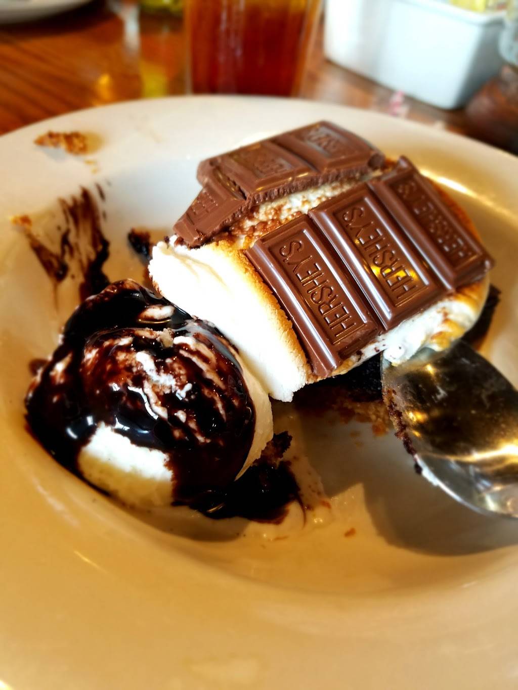 Cracker Barrel Old Country Store | restaurant | 1525 E Main St, Duncan, SC 29334, USA | 8644863699 OR +1 864-486-3699