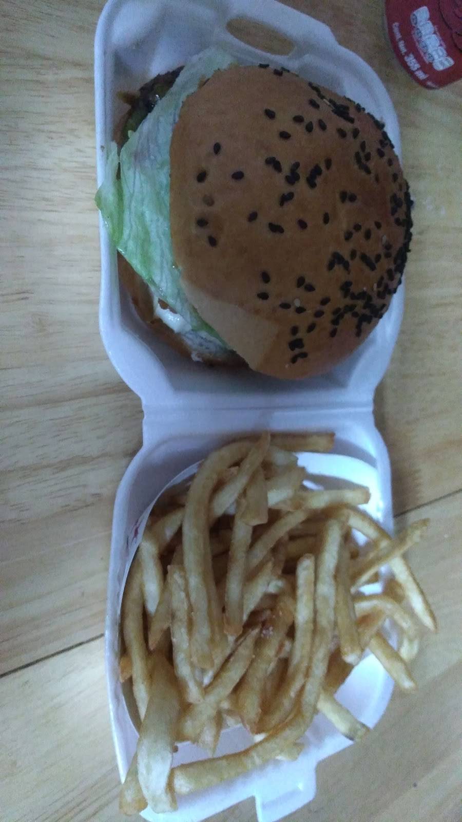 Bayos burger | restaurant | Av Mexico 1706, Buenaventura, 22880 Ensenada, B.C., Mexico | 016461207153 OR +52 646 120 7153