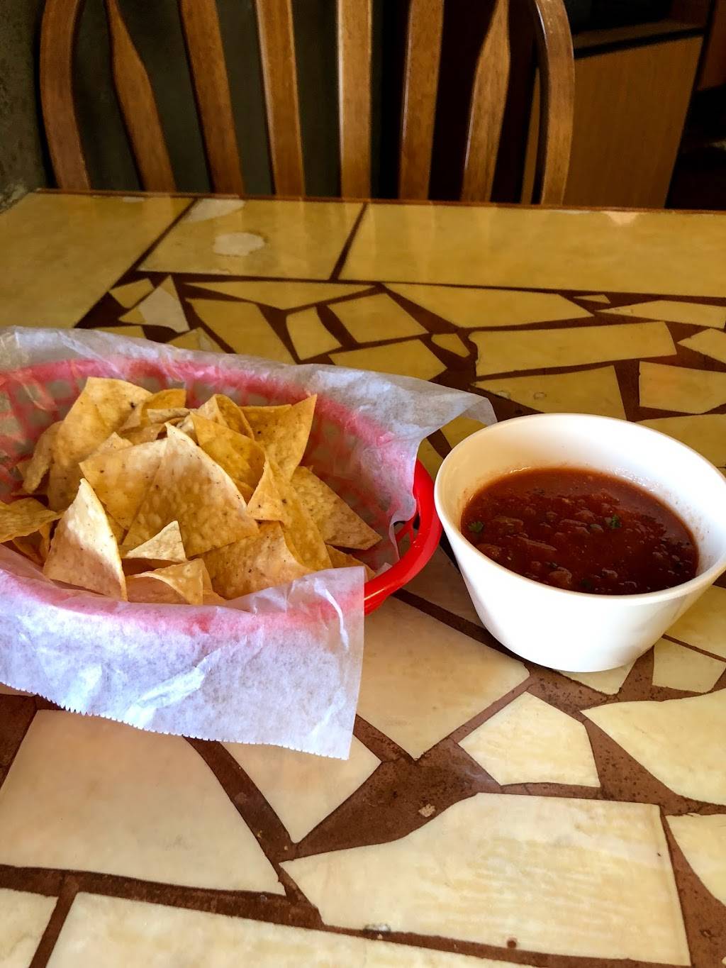 El Sarape Mexican Bar & Grill | restaurant | 423 E Court Ave, Pixley, CA 93256, USA | 5597573456 OR +1 559-757-3456