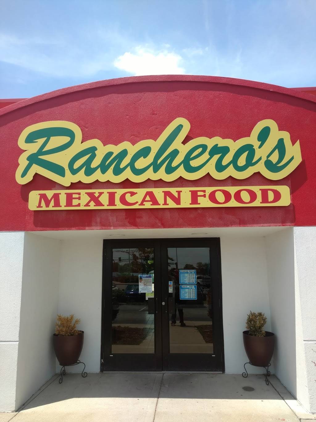 Rancheros | restaurant | 17106 US-24, Independence, MO 64056, USA | 8164925555 OR +1 816-492-5555