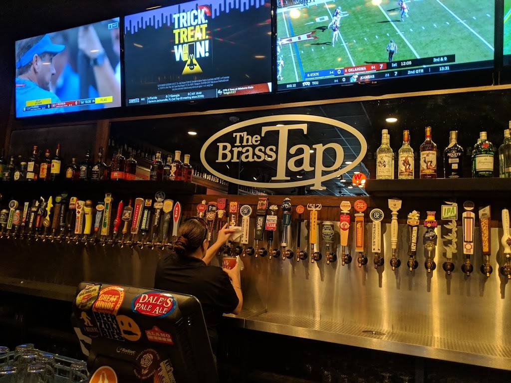 The Brass Tap | restaurant | 901 Houston St, Fort Worth, TX 76102, USA | 8178703838 OR +1 817-870-3838