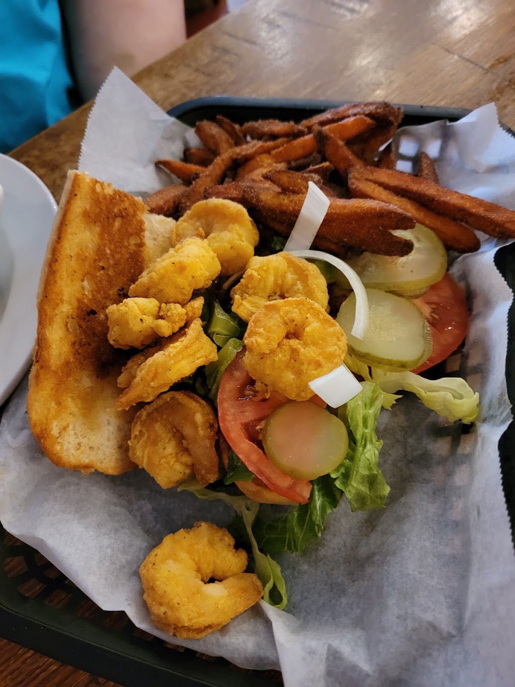 The BrickWall Sports Bar & Grille | restaurant | 414 Reid Ave, Port St Joe, FL 32456, USA | 8508999454 OR +1 850-899-9454