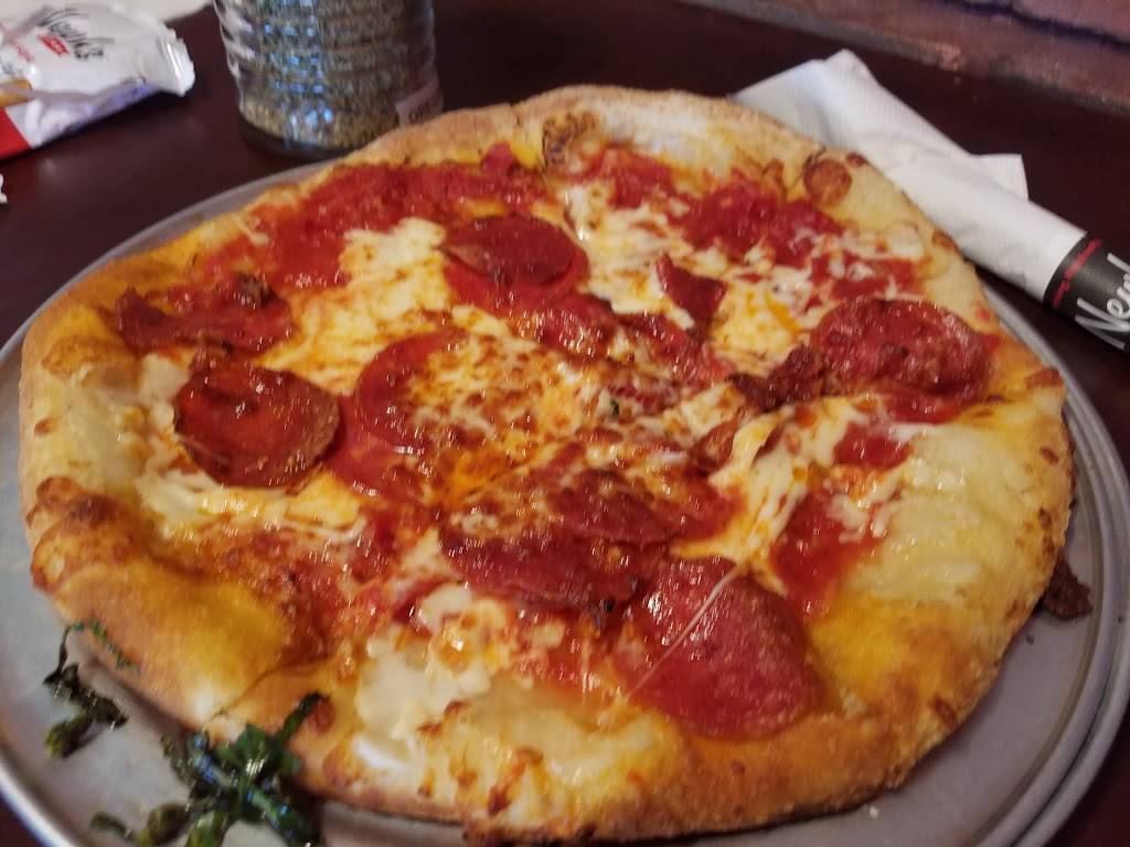 Newks Eatery | restaurant | 2711 Grandview Ave, Greensboro, NC 27408, USA | 3363759090 OR +1 336-375-9090