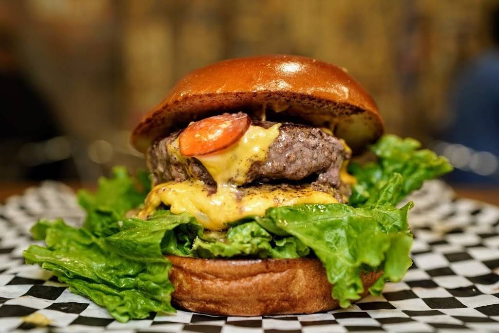 Charcoal Avenue | restaurant | 17509 Coit Rd, Dallas, TX 75252, USA | 2148107279 OR +1 214-810-7279