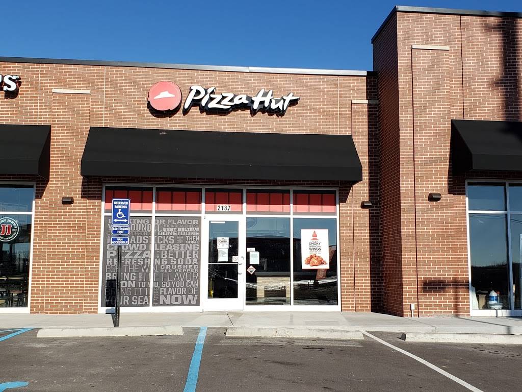 Pizza hut | restaurant | 2187 W Terra Ln, OFallon, MO 63366, USA | 6365425321 OR +1 636-542-5321