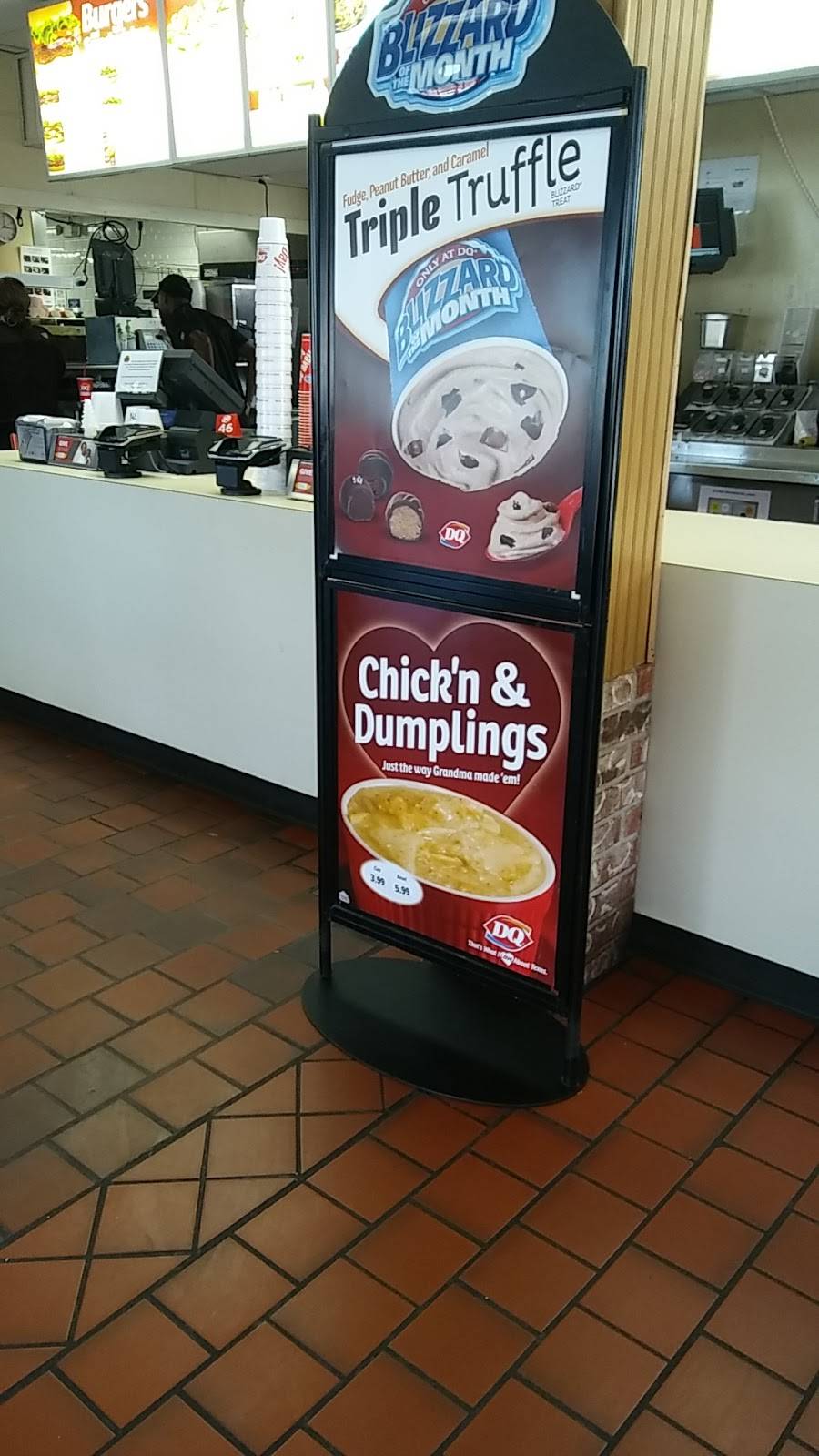 Dairy Queen Store | restaurant | 442 10th St, Hempstead, TX 77445, USA | 9798263316 OR +1 979-826-3316