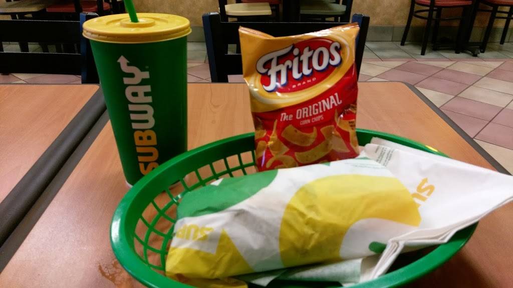 Subway Restaurants | restaurant | 20848 Mission Blvd, Hayward, CA 94541, USA | 5104817040 OR +1 510-481-7040