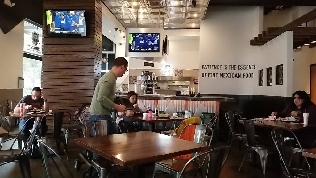 Lolitas Mexican Food | restaurant | 202 Park Blvd, San Diego, CA 92101, USA | 6192696055 OR +1 619-269-6055