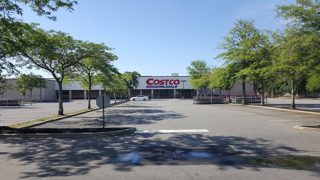 Costco Food Court | meal takeaway | 3000 Middle Country Rd, Lake Grove, NY 11755, USA | 6313661504 OR +1 631-366-1504
