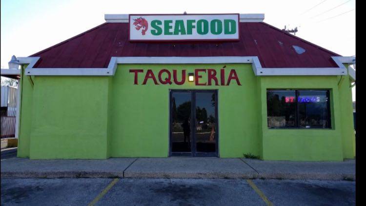 Taqueria Los Dos Laredos #5 | restaurant | 414 S New Braunfels Ave, San Antonio, TX 78203, USA | 2105322283 OR +1 210-532-2283