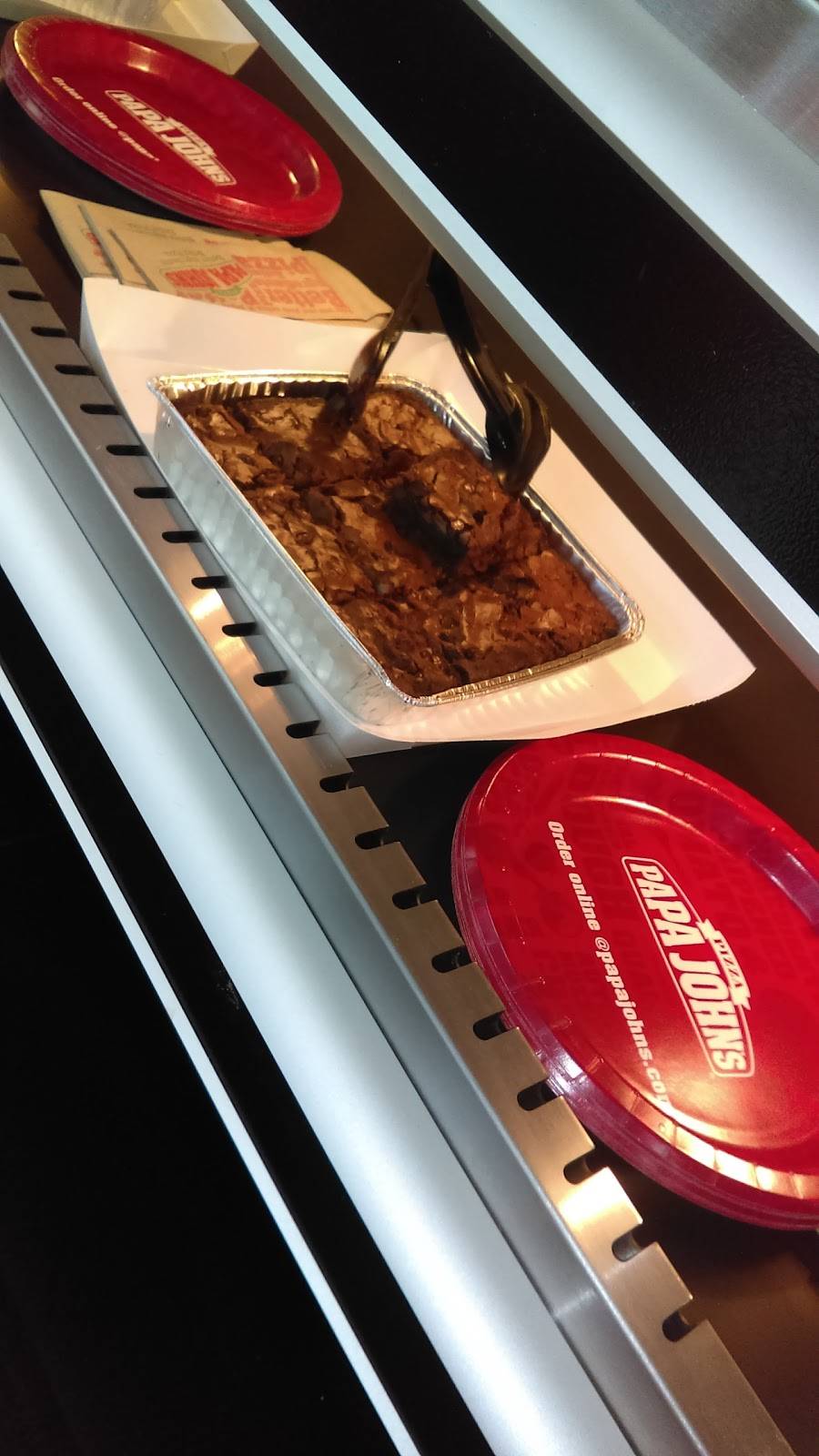 Papa Johns Pizza | restaurant | 111 S County Dr, Wakefield, VA 23888, USA | 7578992241 OR +1 757-899-2241