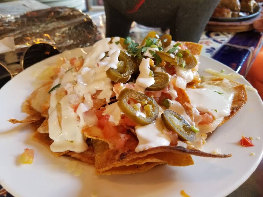 Móle | restaurant | 178 Kent Ave, Brooklyn, NY 11211, USA | 3473842300 OR +1 347-384-2300