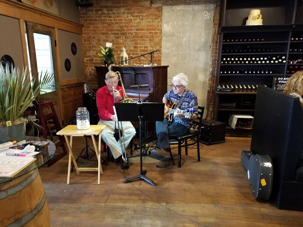 The Cordial Cork | restaurant | 911 N E St, Richmond, IN 47374, USA | 7659622675 OR +1 765-962-2675