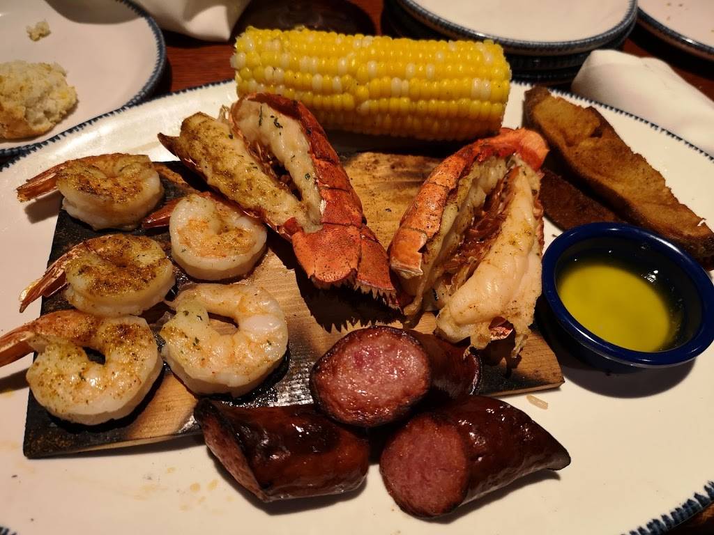 Red Lobster | restaurant | 1499 St Laurent Blvd, Ottawa, ON K1G 0Z9, Canada | 6137447560 OR +1 613-744-7560