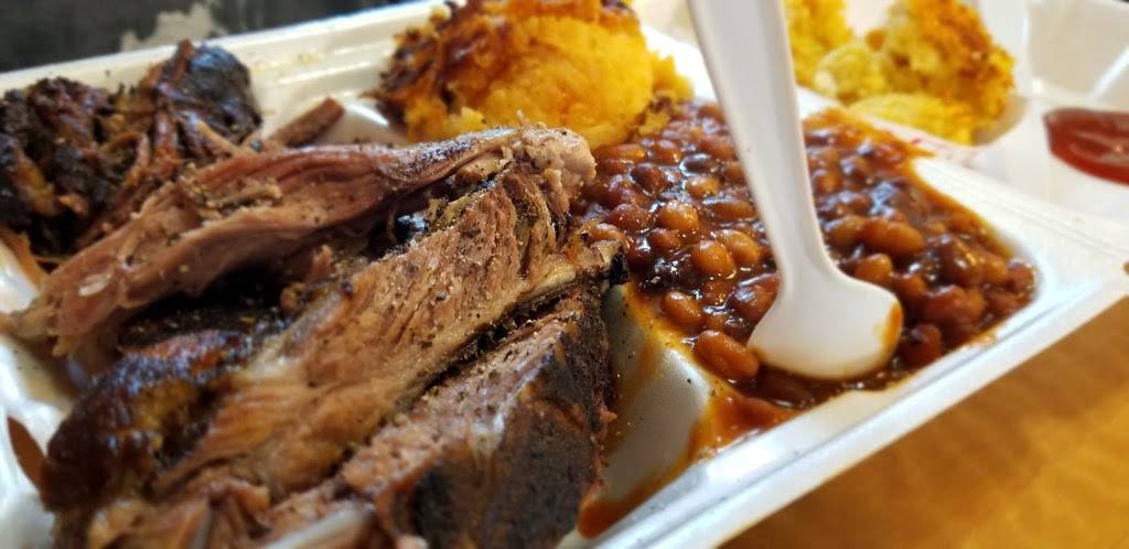 Adams Rib Barbecue | restaurant | 305 US-35, Eaton, OH 45320, USA | 9374565052 OR +1 937-456-5052