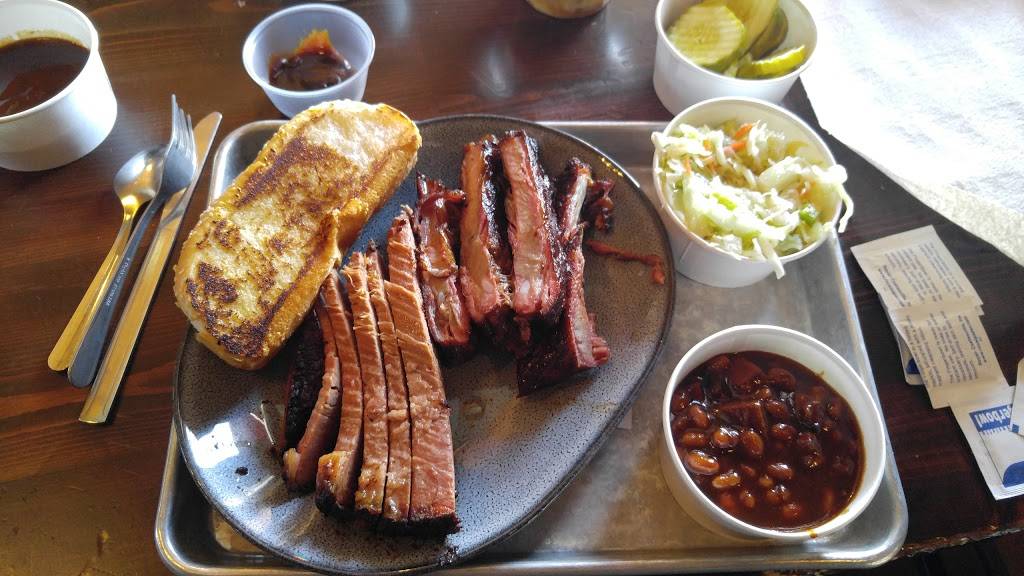 City Barbeque and Catering | meal takeaway | 2330 N Fairfield Rd, Beavercreek, OH 45431, USA | 9373200000 OR +1 937-320-0000