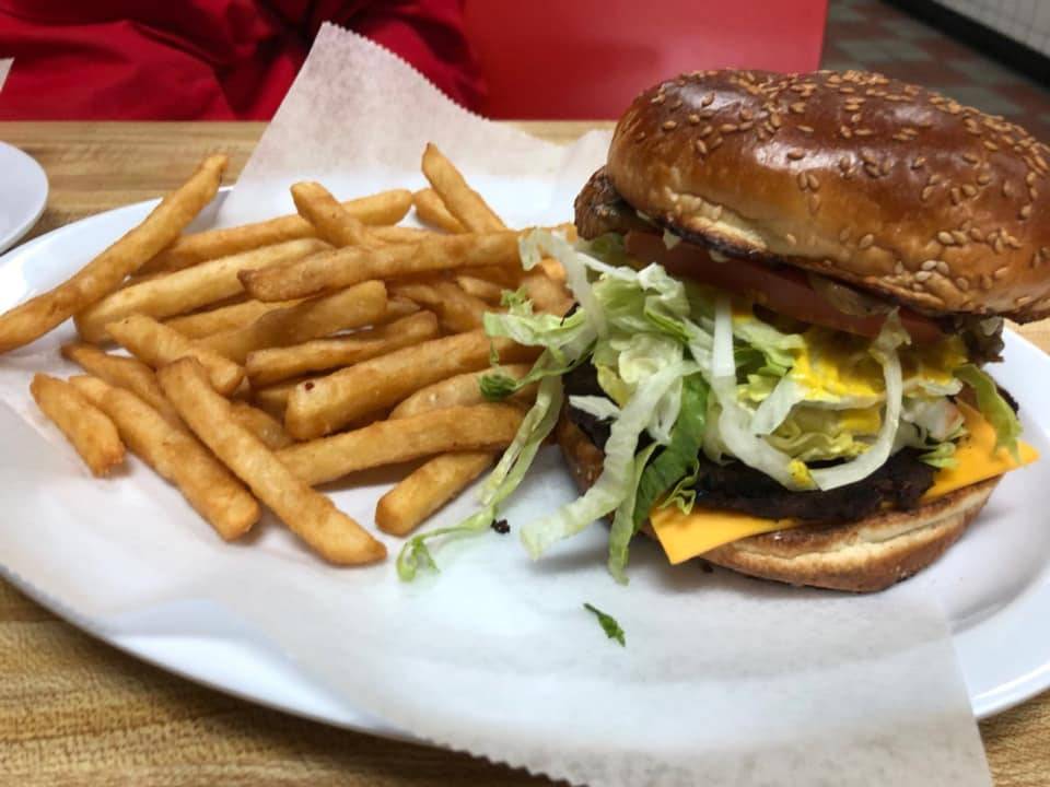 Naples Pizza | restaurant | 2819 W 63rd St, Chicago, IL 60629, USA | 7739126273 OR +1 773-912-6273