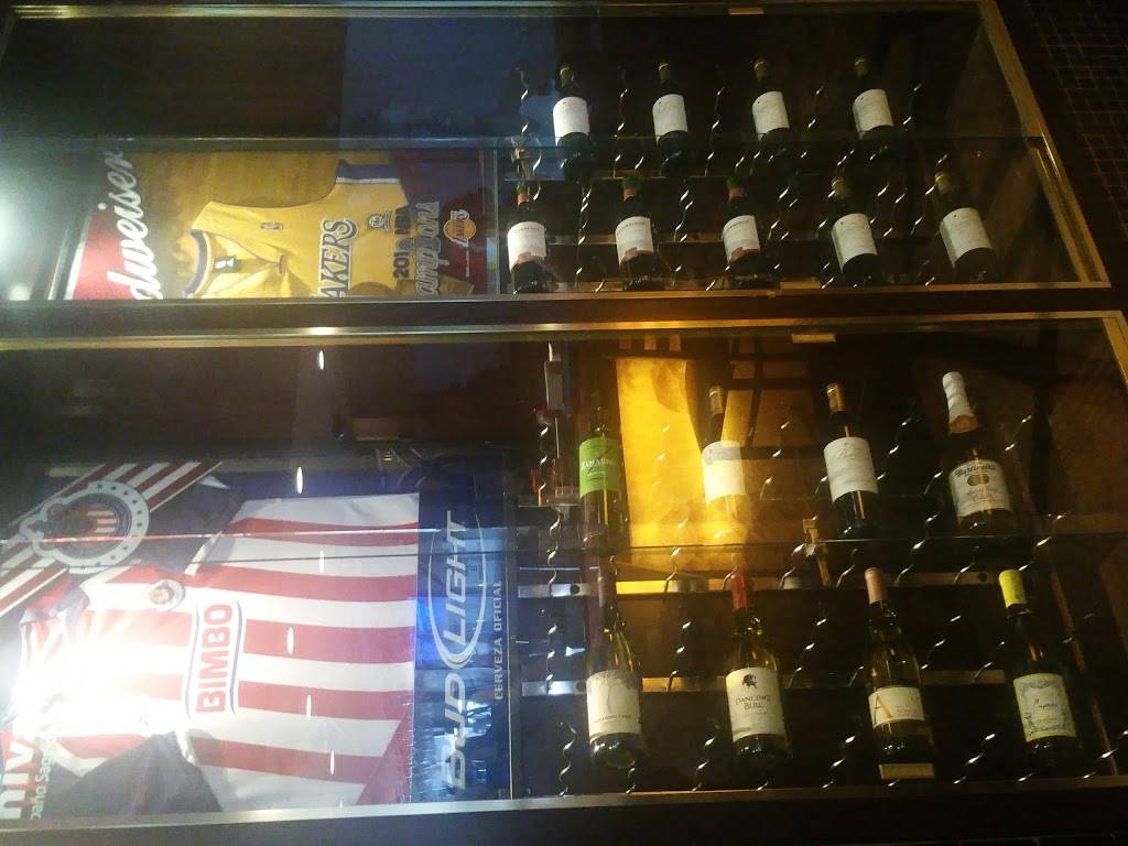 Upper Deck Sports Lounge | restaurant | 1101 California St, Redlands, CA 92374, USA | 9093357275 OR +1 909-335-7275