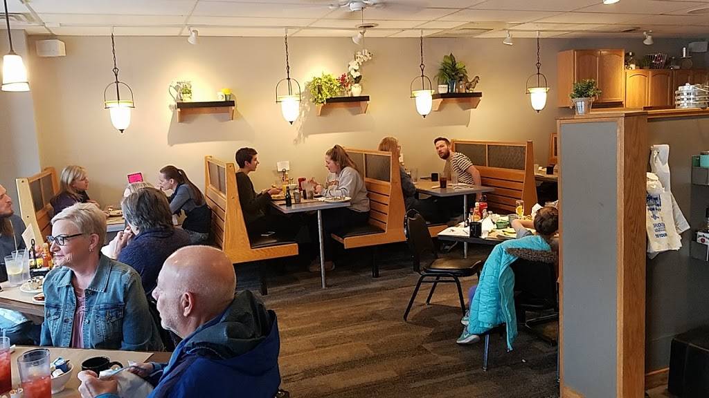 Baileys Breakfast & Lunch | restaurant | 1259 S 120th St, Omaha, NE 68144, USA | 4029325577 OR +1 402-932-5577