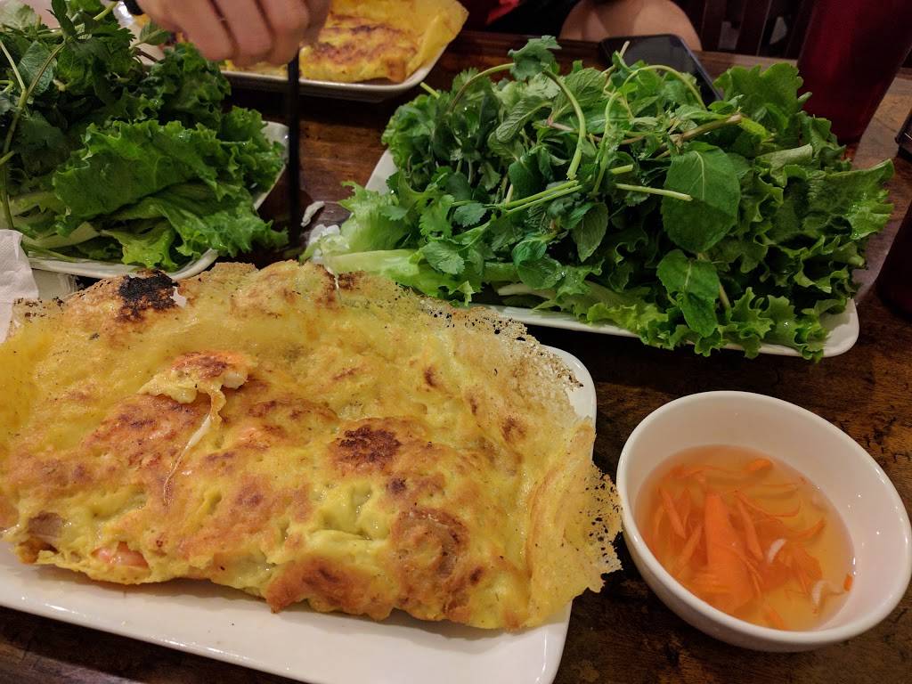 La Xanh Restaurant | restaurant | 3575 W Walnut St, Garland, TX 75042, USA | 2142999285 OR +1 214-299-9285